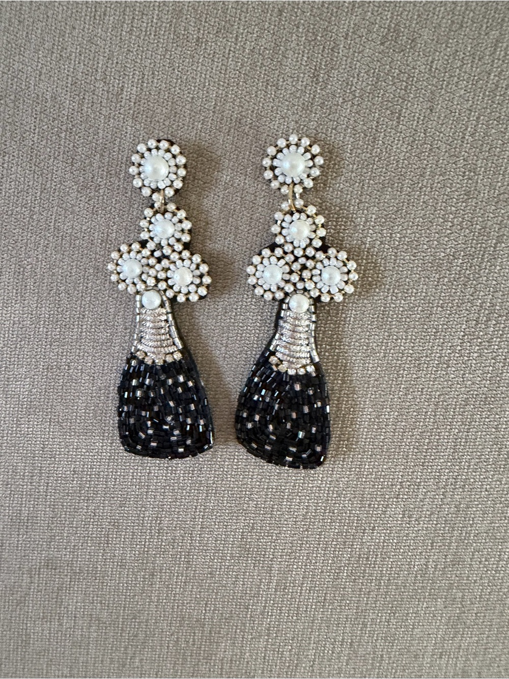 Black & White Beaded Floral Drop Earrings - Unbranded